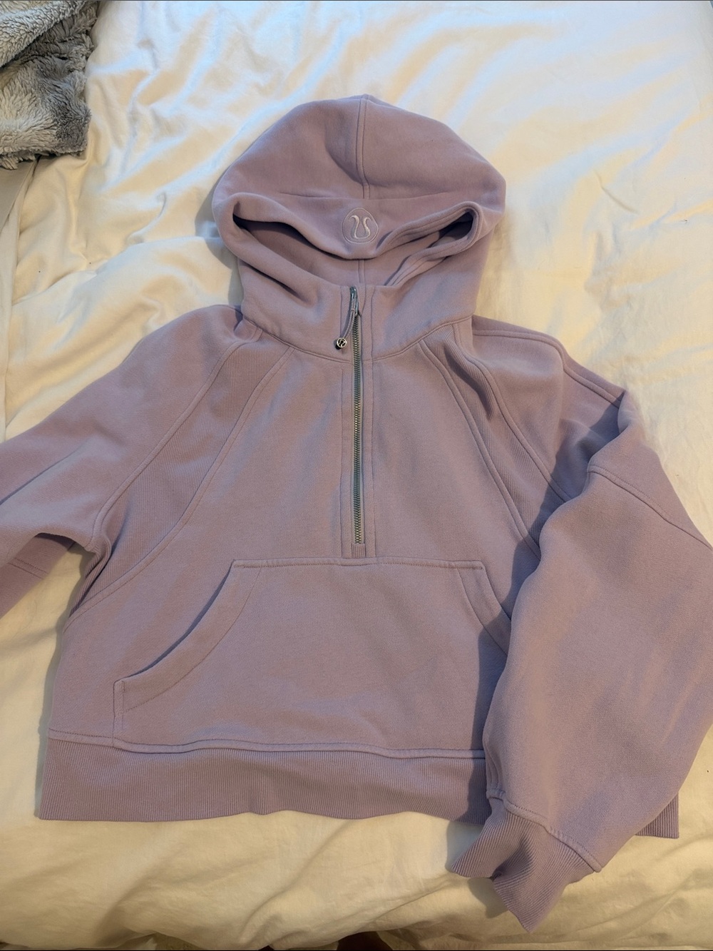 lululemon athletica Women’s Lavender Scuba Hoodie Half Zip